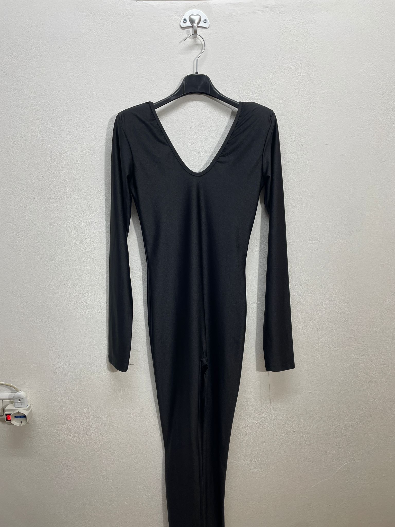 30659 | Tuta intera lucida scollo V
