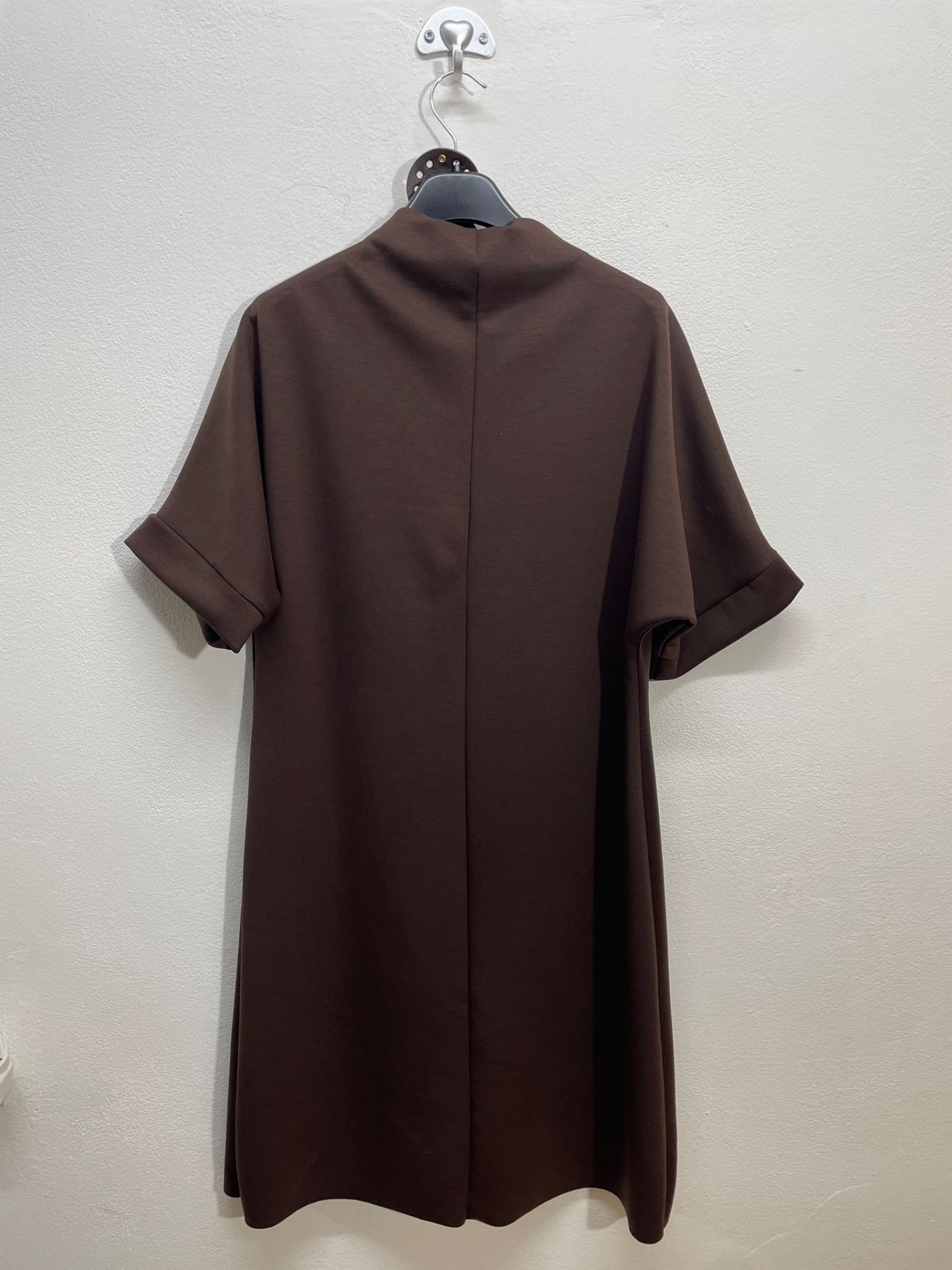 39076 | Vestito lungo con cintura