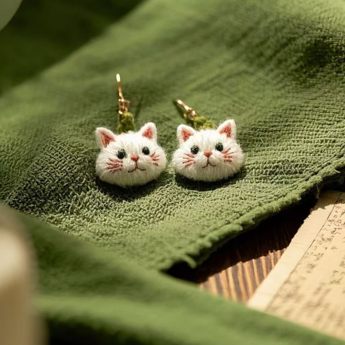 Kitty Earrings