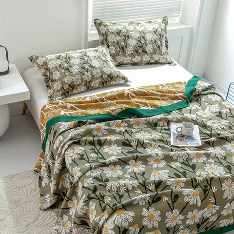 Ultra Daisy Fields Pillowcases