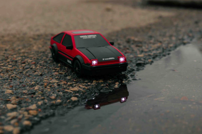 RC Drift Car 1:24 méretarány 2.4Ghz
