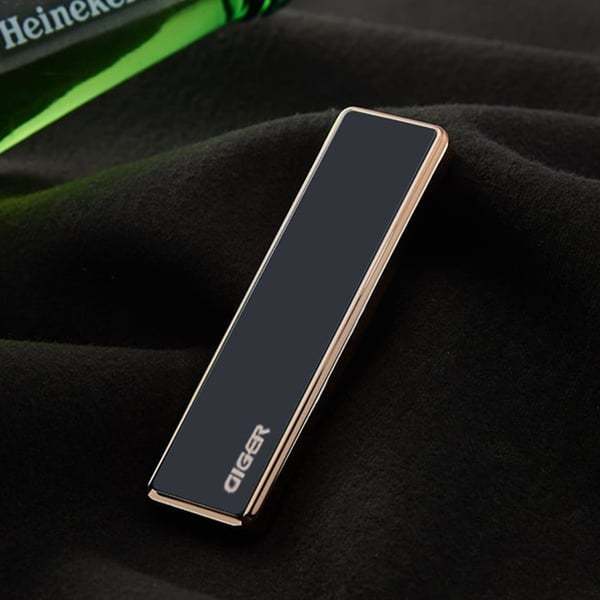 Szélálló USB ívöngyújtó - Exkluzív díszdobozban