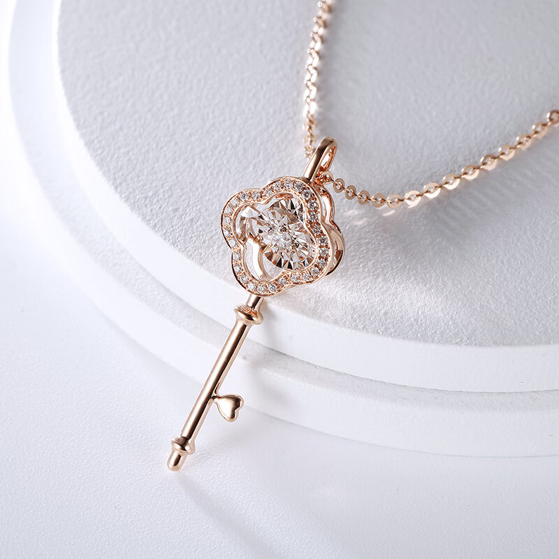 SHWA Ékszer Rose Gold Clover Key gyémánt nyaklánc