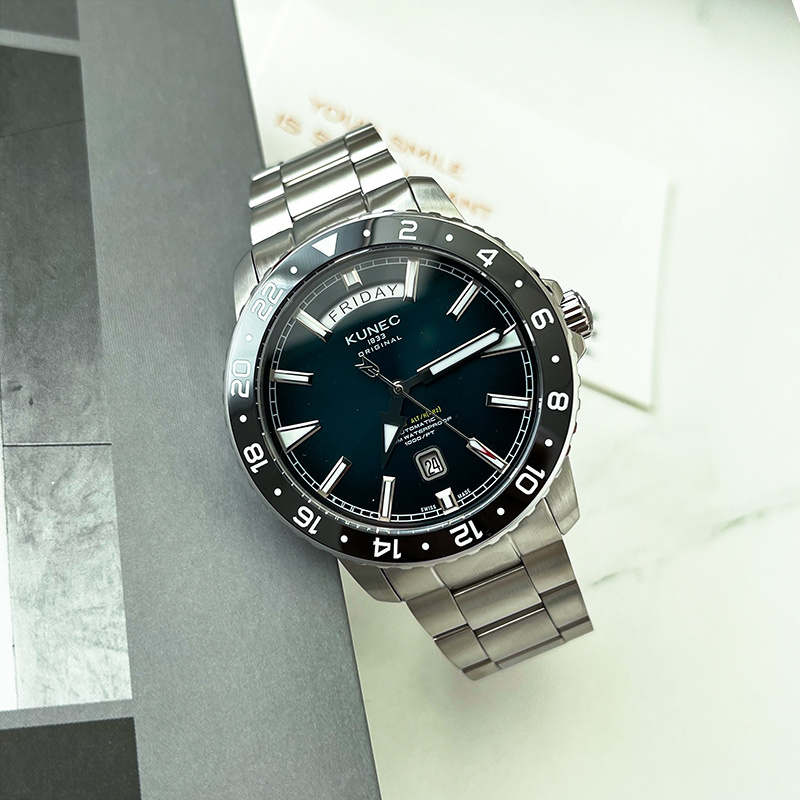 KUNEC Master Series KG-1022 - Swiss Made