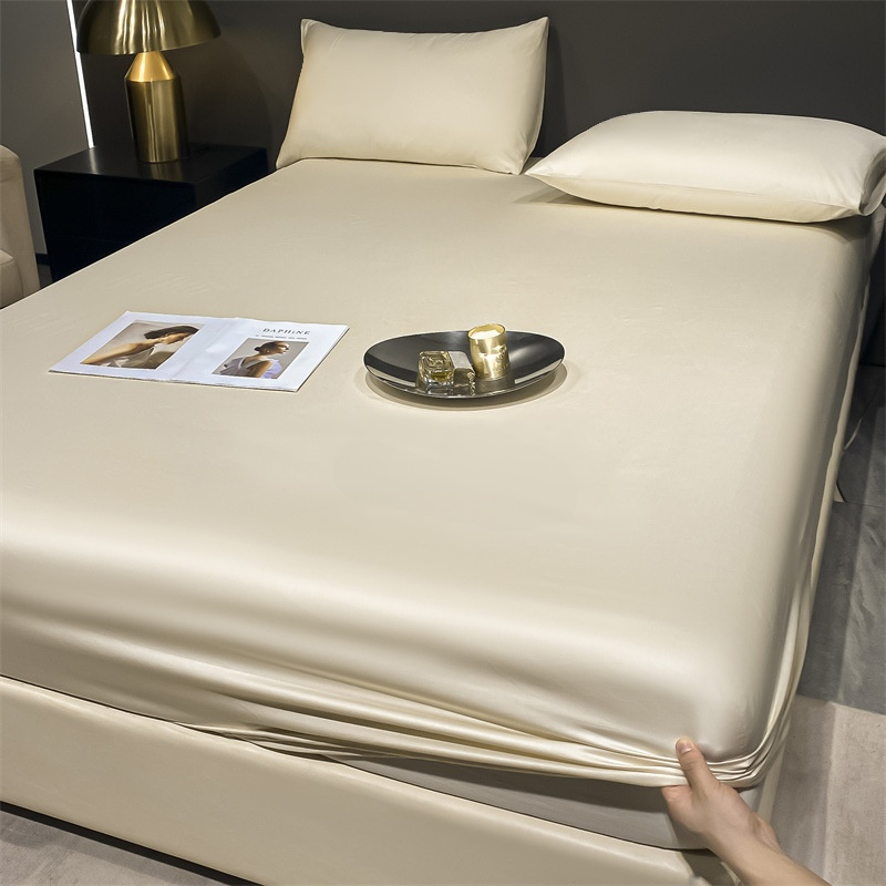 Camellia satin silk bedding set