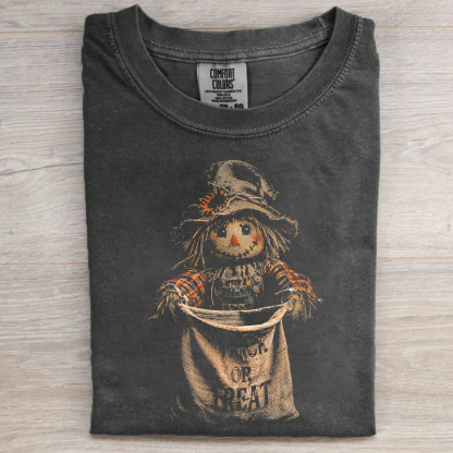 Retro Vintage Scarecrow Trick Treaters Ghost T-shirt