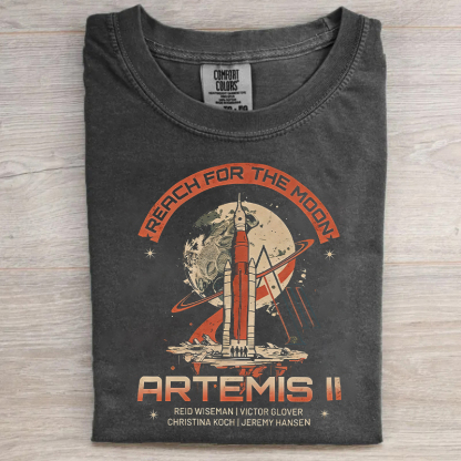 Artemis II Reach For The Moon T-shirt