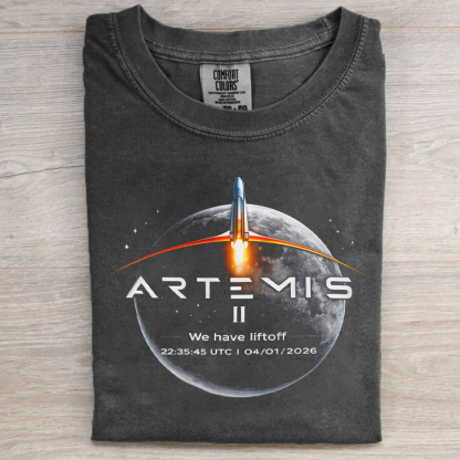 Artemis II Rocket Launch T-shirt