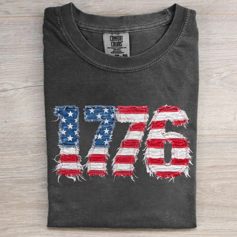 Vintage Patriotic 1776 USA Flag T-shirt
