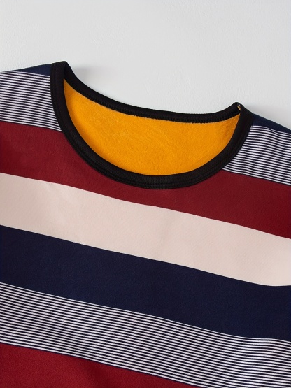 2 Pcs Men's Striped Thermal Base Layer Set