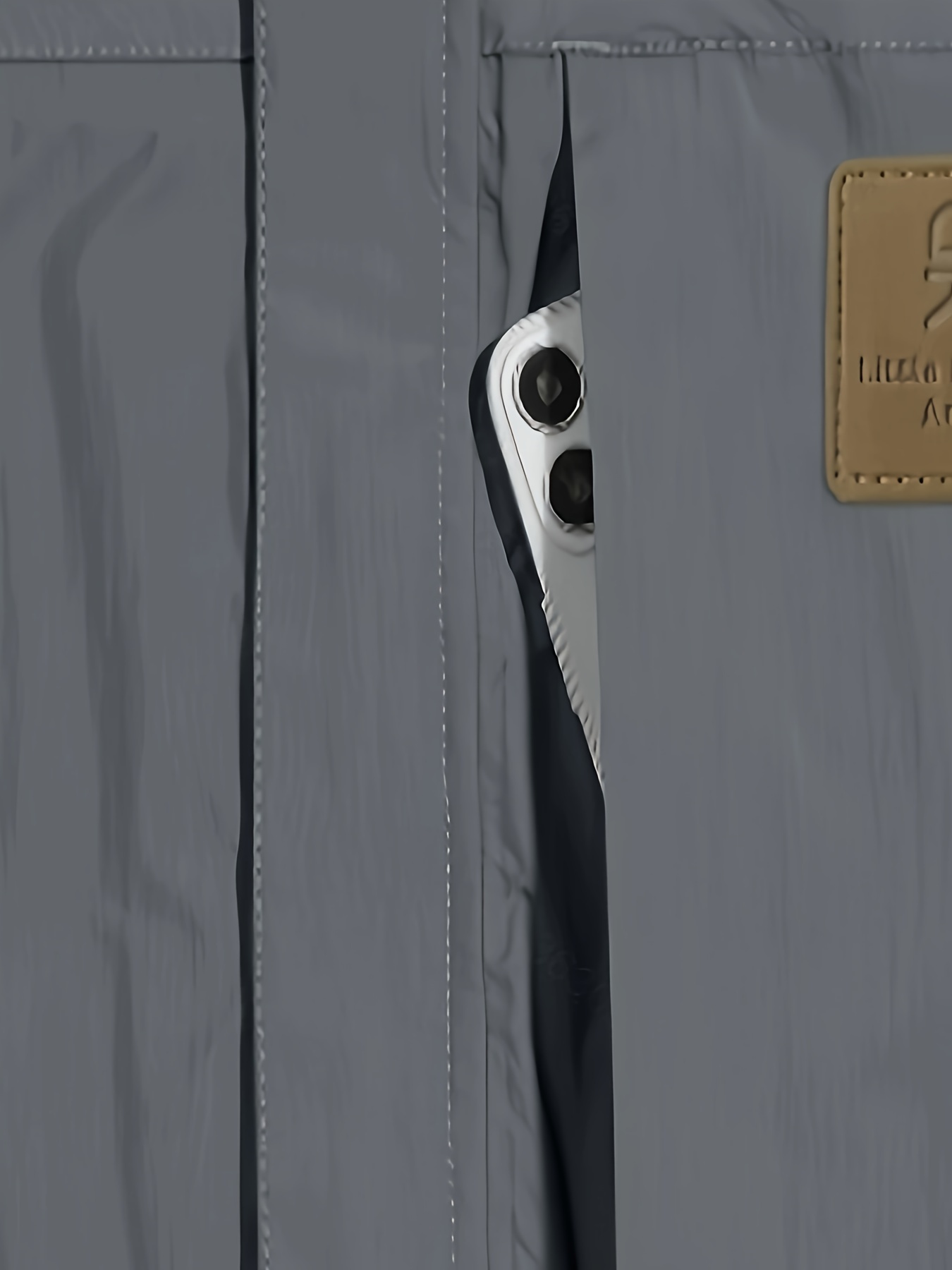 Men's Lightweight Hooded  Jacket With Multi-pocket