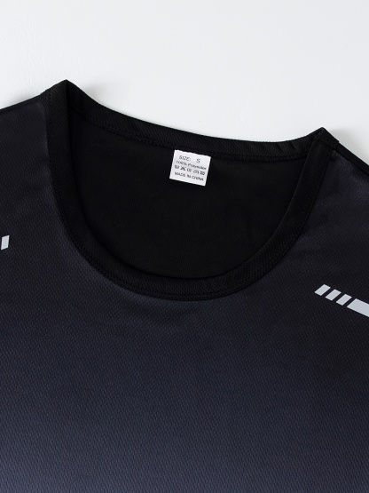 Set of 6 Men's Short-Sleeve And Shorts Sports Outfits