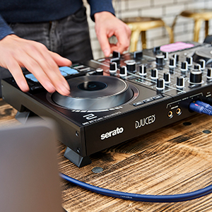 Controlador Dj de Hércules, controlador Dj Serato, djcontroller, Serato dj, djuced dj, Hércules dj