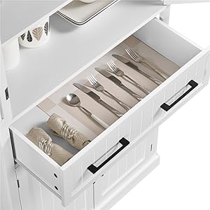 Gabinete de despensa de cocina