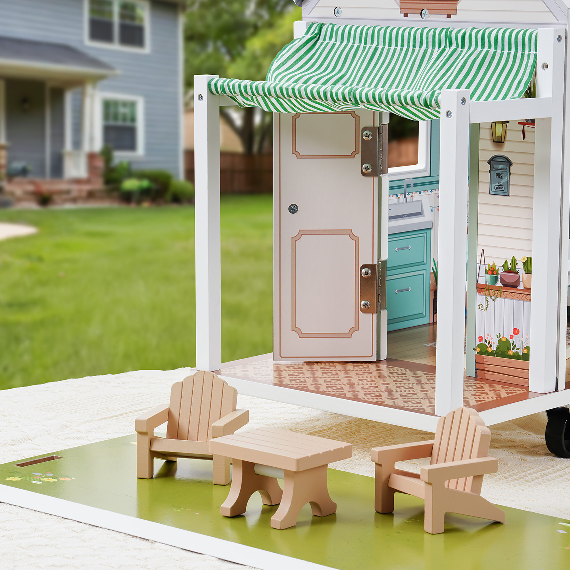 ROBUD Wooden Realistic Camper Van Dollhouse