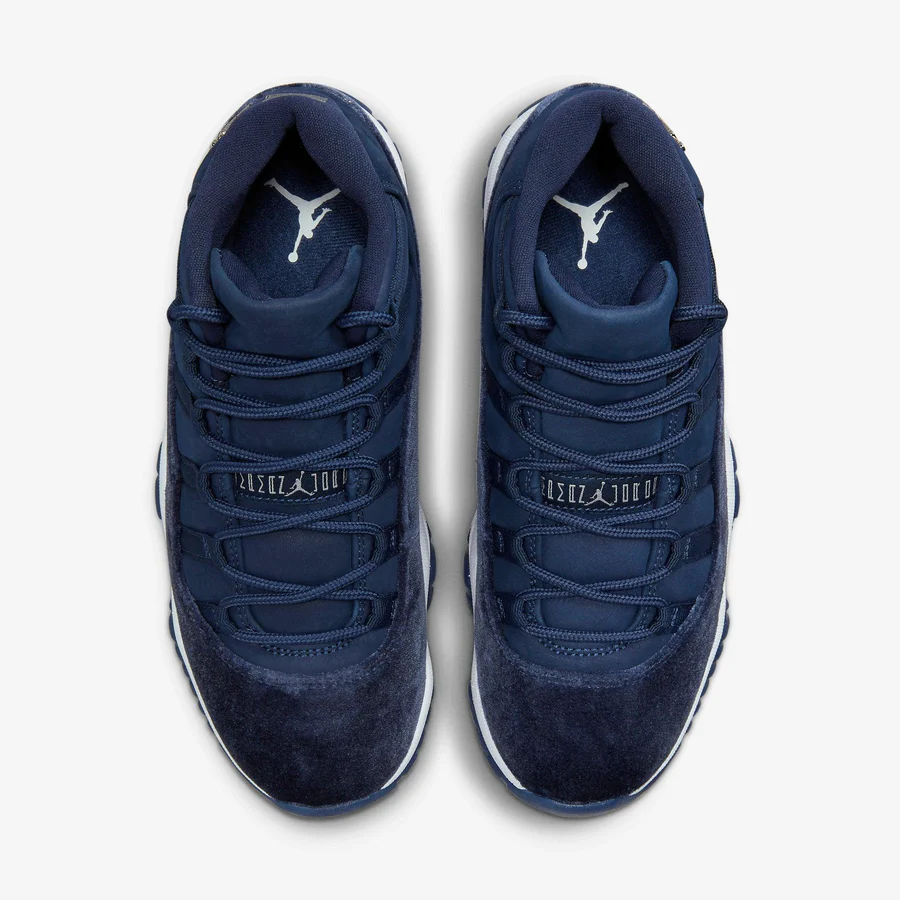 Athtir Jorthtdan 11 Retro 'Midnight Navy Velvet'
