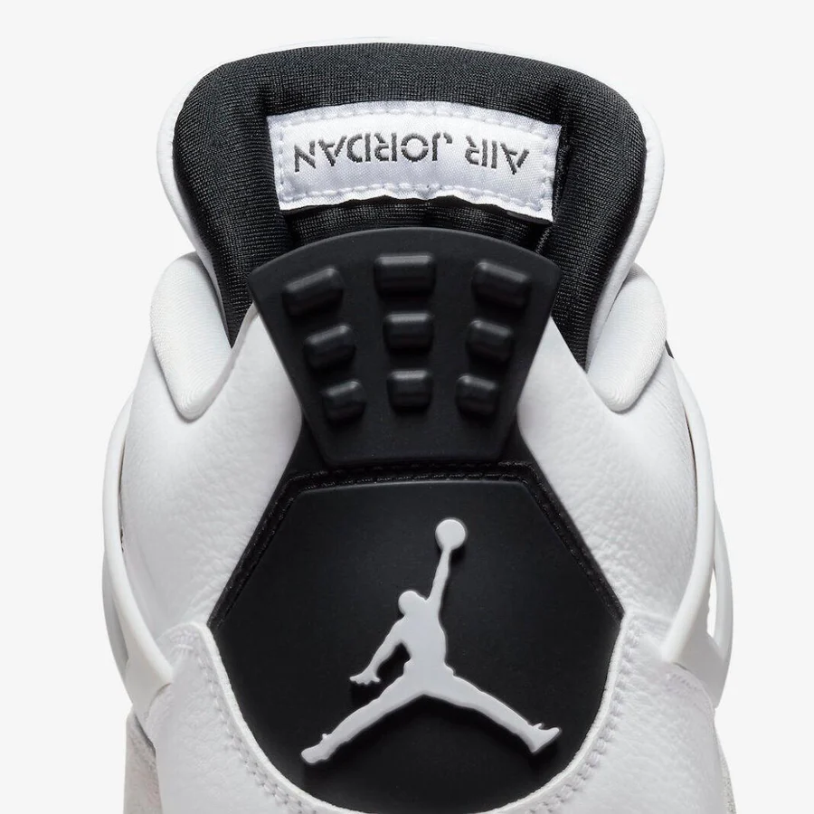 (Men's) Athtir Jorthtdan 4 Retro 'Military Black'