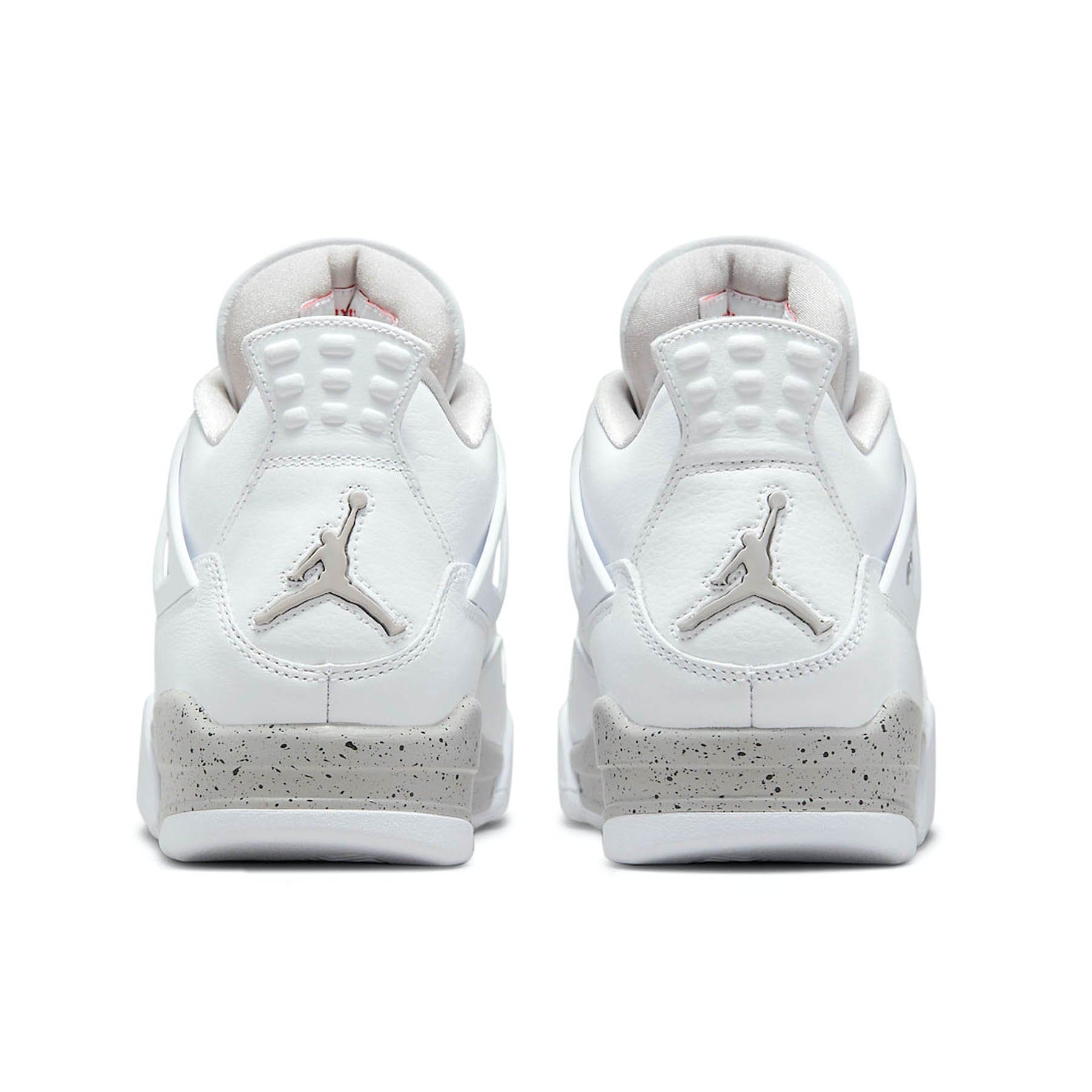 Athtir Jorthtdan 4 Retro "White Oreo (2021)"