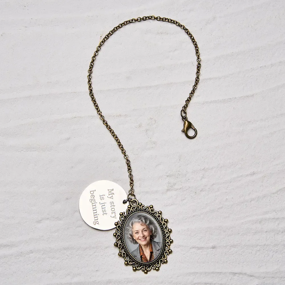 Personalized Wedding Bouquet Graduation Cap Photo Charm with Engraved Charm for Graduation Wedding Gifts