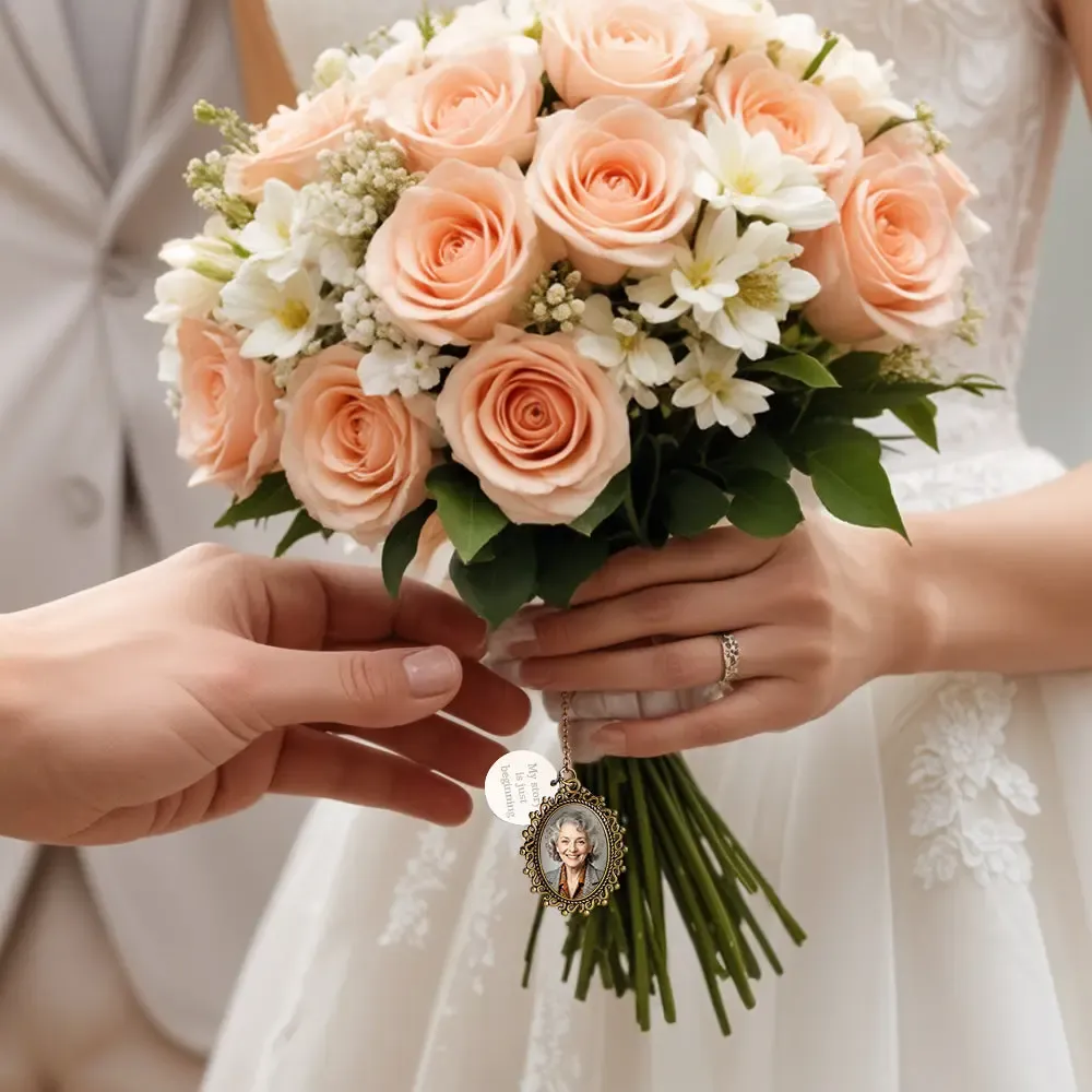 Personalized Wedding Bouquet Graduation Cap Photo Charm with Engraved Charm for Graduation Wedding Gifts