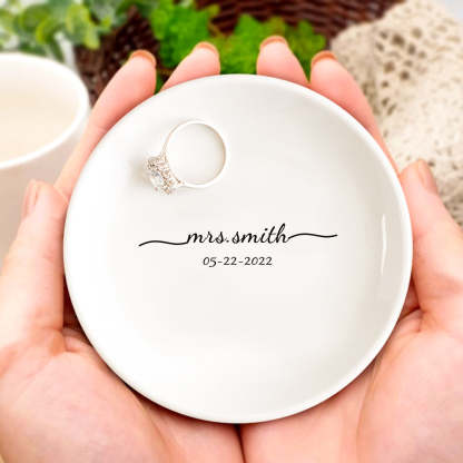 Custom Engagement Ring Dish Personalized Wedding Ring Dish Ceramic Jewelry Dish Ring Holder Bridesmaid Gift