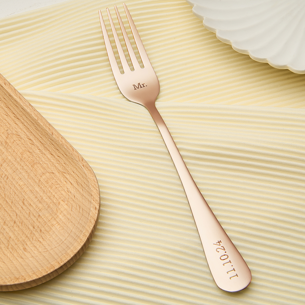Personalized Wedding Tableware Mr & Mrs Wedding Forks Wedding Gift
