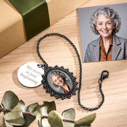 Personalized Wedding Bouquet Graduation Cap Photo Charm with Engraved Charm for Graduation Wedding Gifts