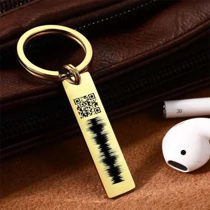 Custom Engraved Keychain QR Code Keychain With Name Audio Gifts