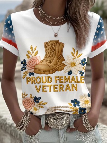 Women's Proud Female Veteran Floral Print T-Shirts