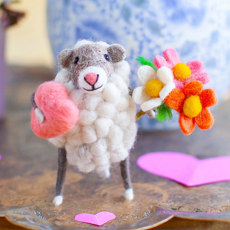 🔥Limited Edition🎁Wool Felt Animal – A Heartfelt Gift for Mom