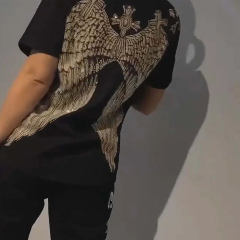 Fascino Italiano: Set T-shirt & Pantaloni con Diamanti