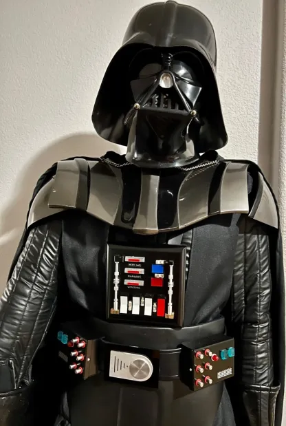 STAR WARS LIFE SIZE 1:1 CUSTOM MADE DARTH VADER COSTUME - STATUE MANNEQUIN
