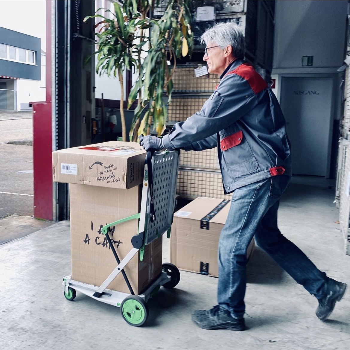 Personal Cart® The Original – Multi use Functional Collapsible Carts | Mobile Folding Trolley | Shopping Cart with Storage Crate