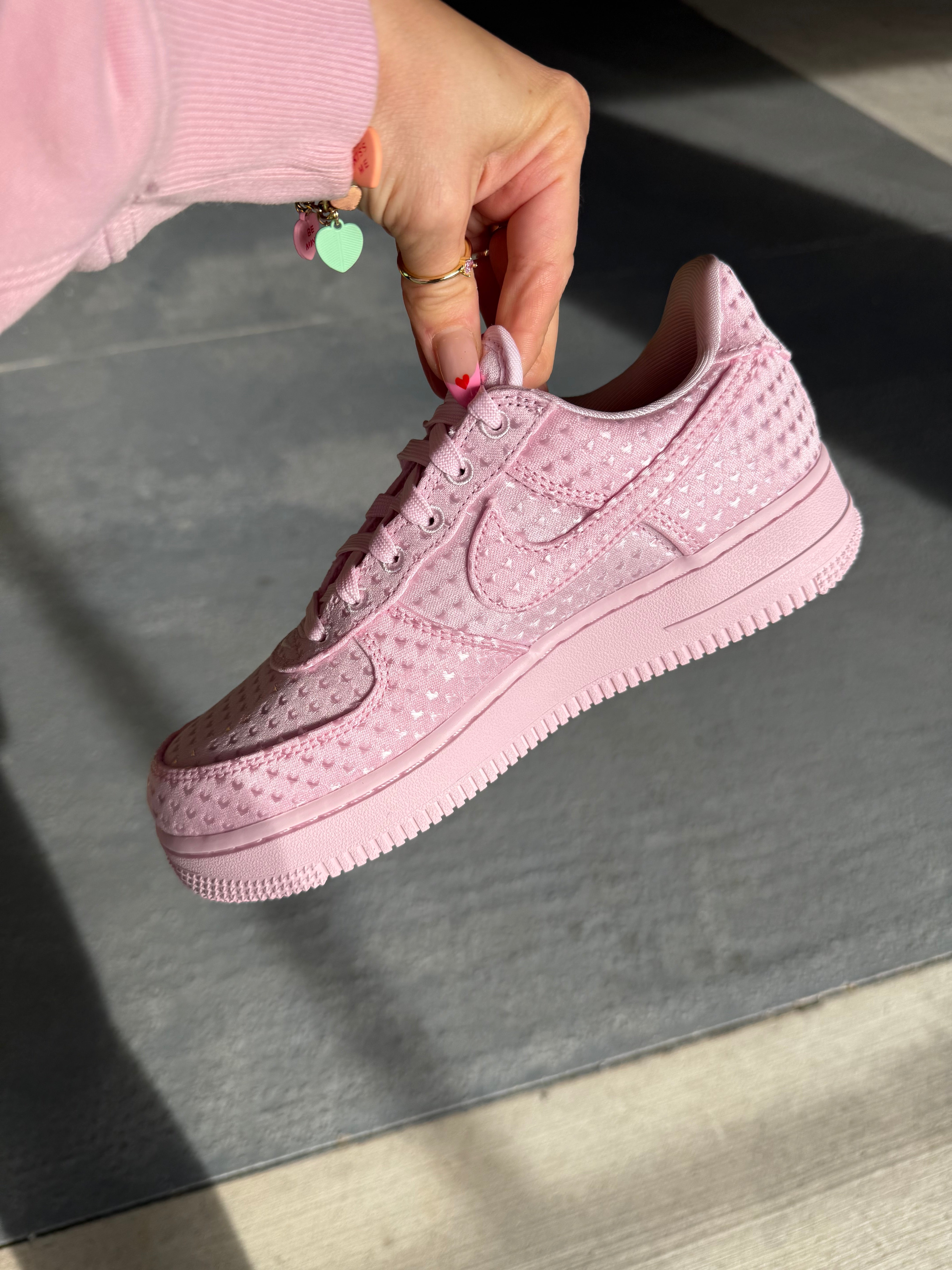 Special Edition Valentine’s Pink Hearts Swarovski Nike Air Force 1