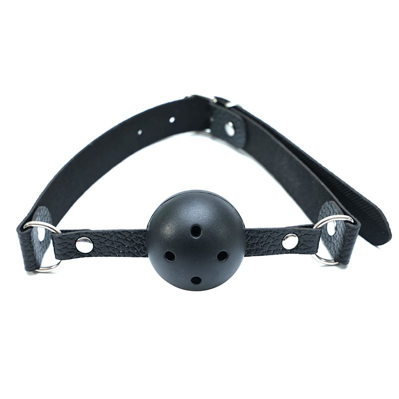 Bola de Restrição com Furos – Cinto de Couro, Estilo BDSM