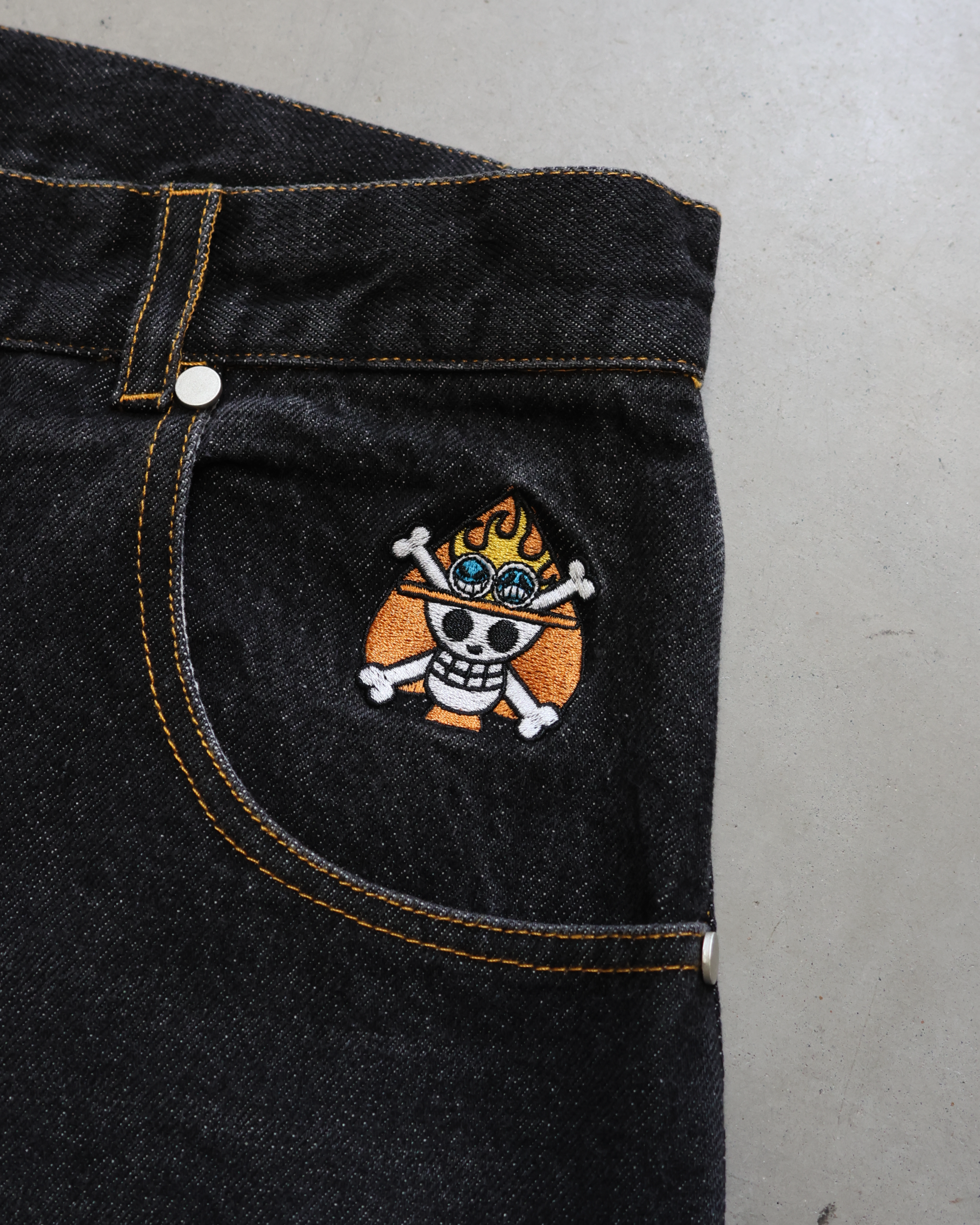 One Piece Asce Embroidery Jeans