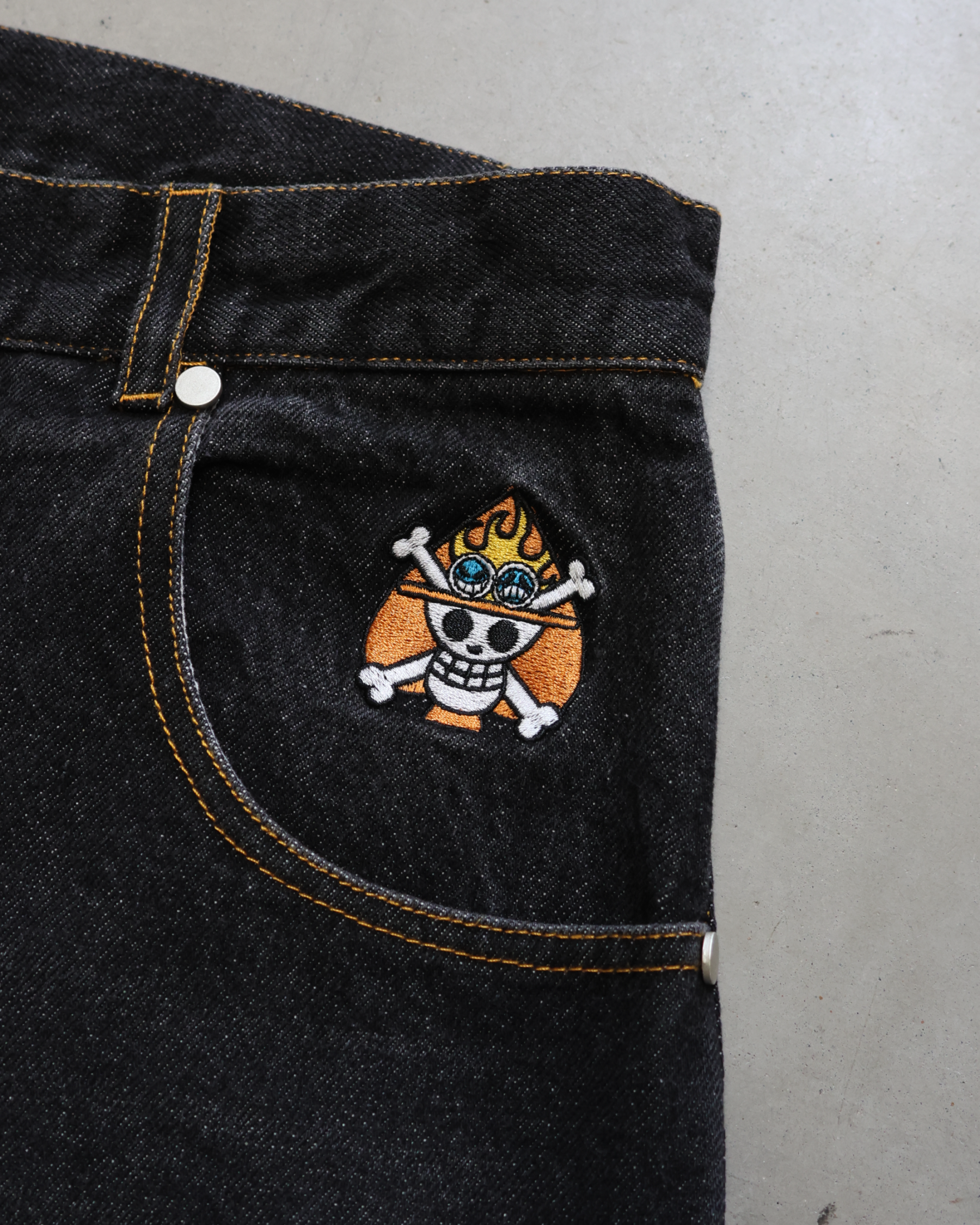 One Piece Asce Embroidery Jeans