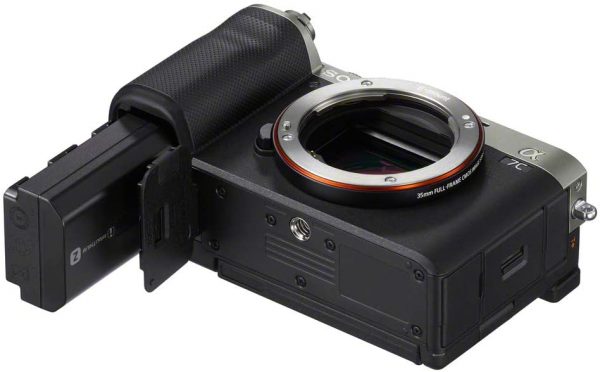 Alpha 7C Full-Frame Compact Mirrorless Camera Kit - Silver (ILCE7CL/S)