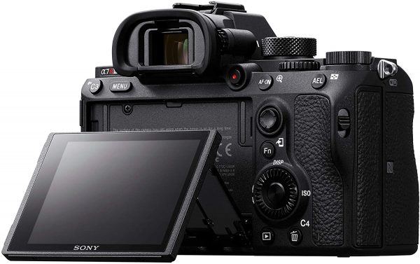 a7R III Mirrorless Camera: 42.4MP Full Frame High Resolution Interchangeable Lens Digital Camera with Front End LSI Image Processor, 4K HDR Video and 3" LCD Screen - ILCE7RM3/B Body, Black