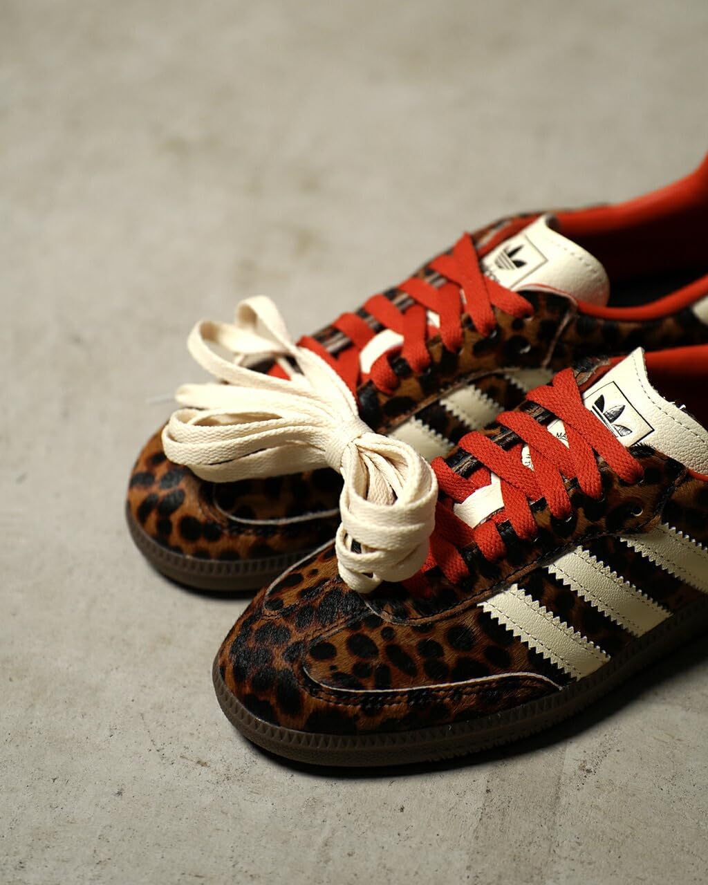 AD Sambae Womens Shoes