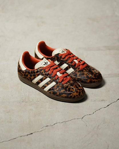 AD Sambae Womens Shoes