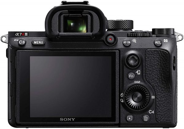 a7R III Mirrorless Camera: 42.4MP Full Frame High Resolution Interchangeable Lens Digital Camera with Front End LSI Image Processor, 4K HDR Video and 3" LCD Screen - ILCE7RM3/B Body, Black