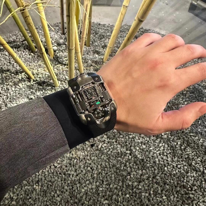 🔥Last day clearance💝Tourbillon Titanium Watch - Innovative Roller Display|Circular Power Reserve|Inclined Tourbillon Automatic Winding