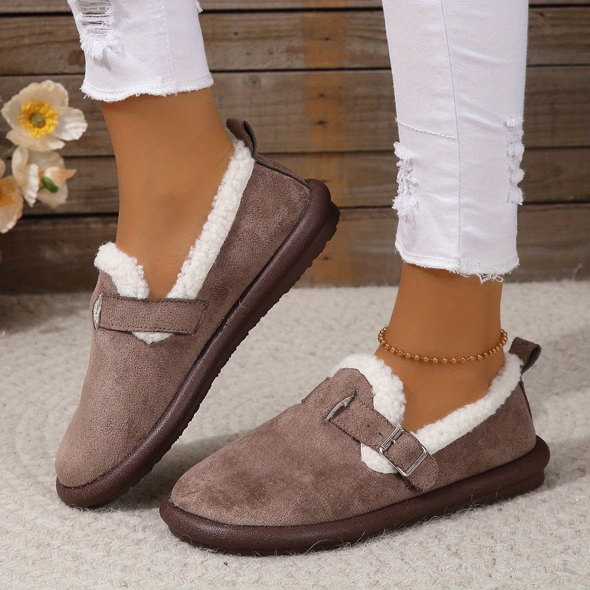 Women's Plush Round Toe Slip-On 