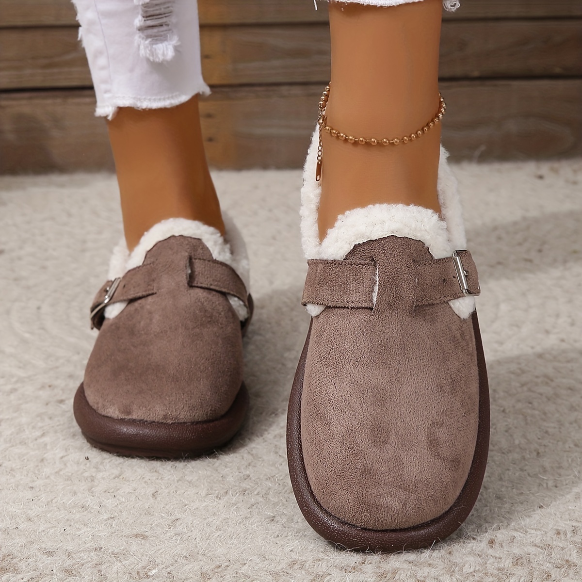Women's Plush Round Toe Slip-On 