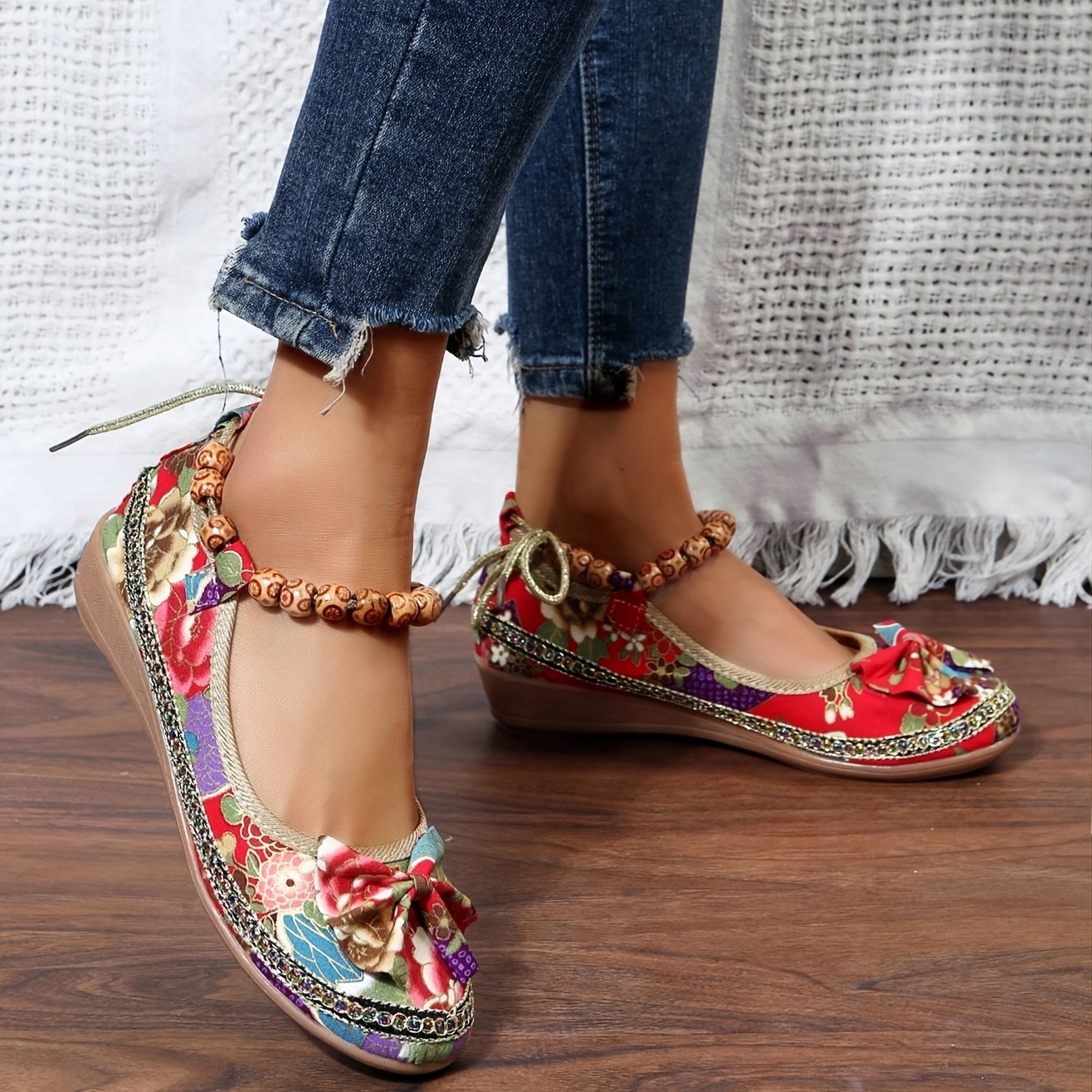  Women's Handwoven Floral Print Orthopedic Shoes