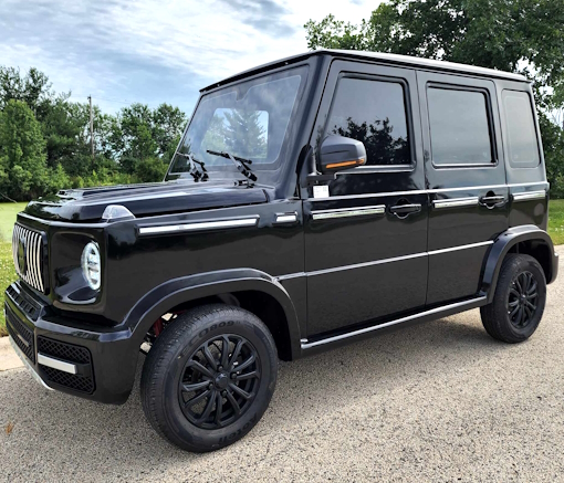 Mini AGM and Mini Land Rover LSV 4-seater electric cars (with air conditioning and heating)