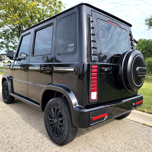 Mini AGM and Mini Land Rover LSV 4-seater electric cars (with air conditioning and heating)