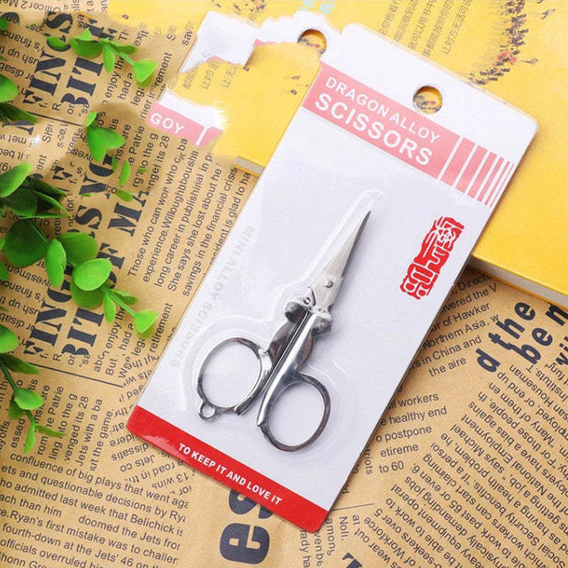 Compact Outdoor Scissors