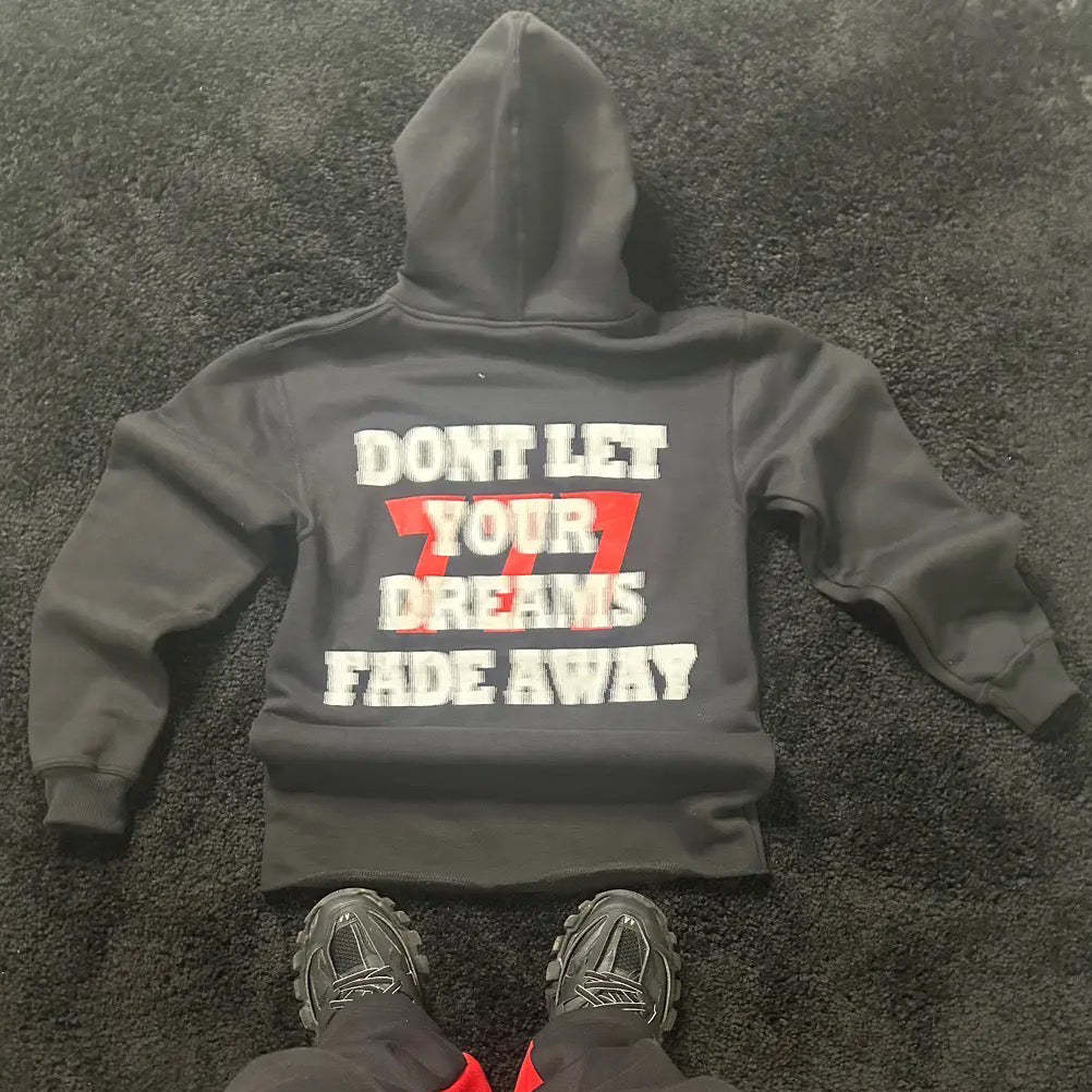 Stylish and personalized contrasting print hoodie set